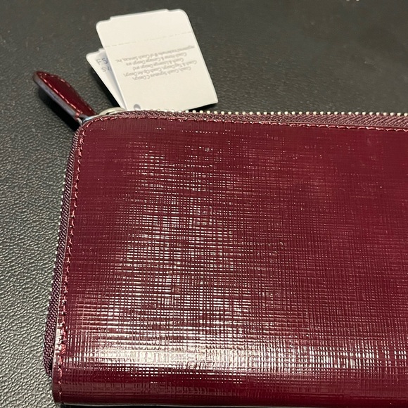 NWT Coach Darcy Shiny Saffiano Leather Wallet F50438 Burgundy - Picture 5 of 8